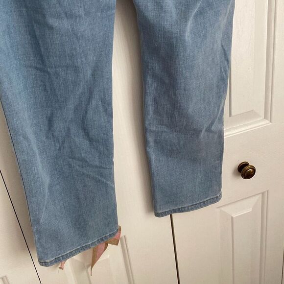 Levi's‎ Boyfriend Jeans Light Wash Size 30 - Picture 9 of 10